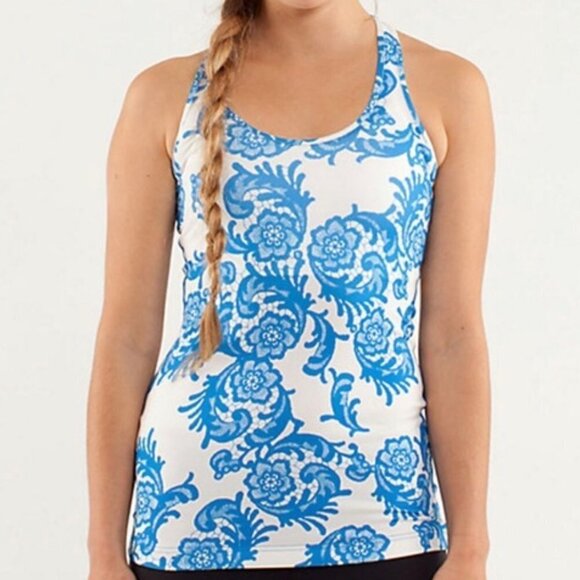 Lululemon Free To Be Tank Top Laceoflage Polar Cream Beaming Blue Paisley Size 2 - Picture 1 of 9